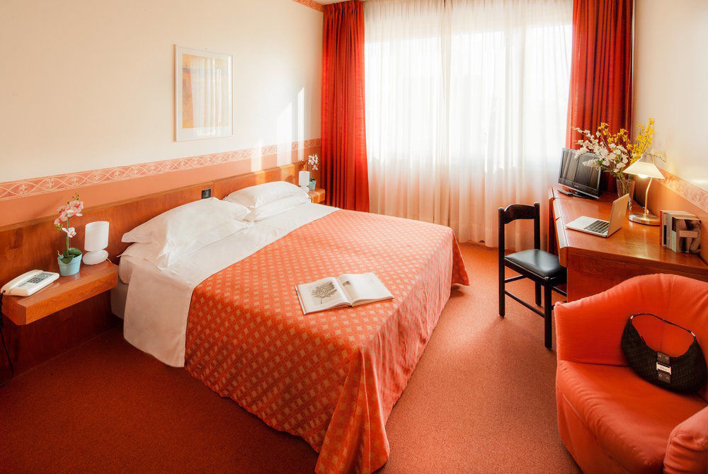 Hotel Salera Asti Eksteriør bilde