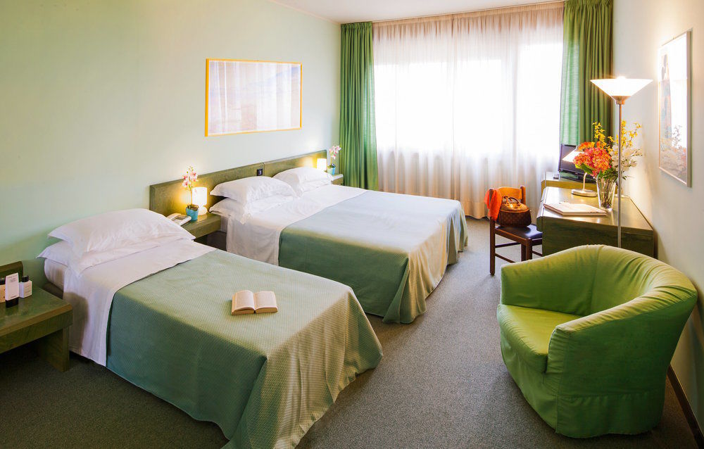 Hotel Salera Asti Eksteriør bilde